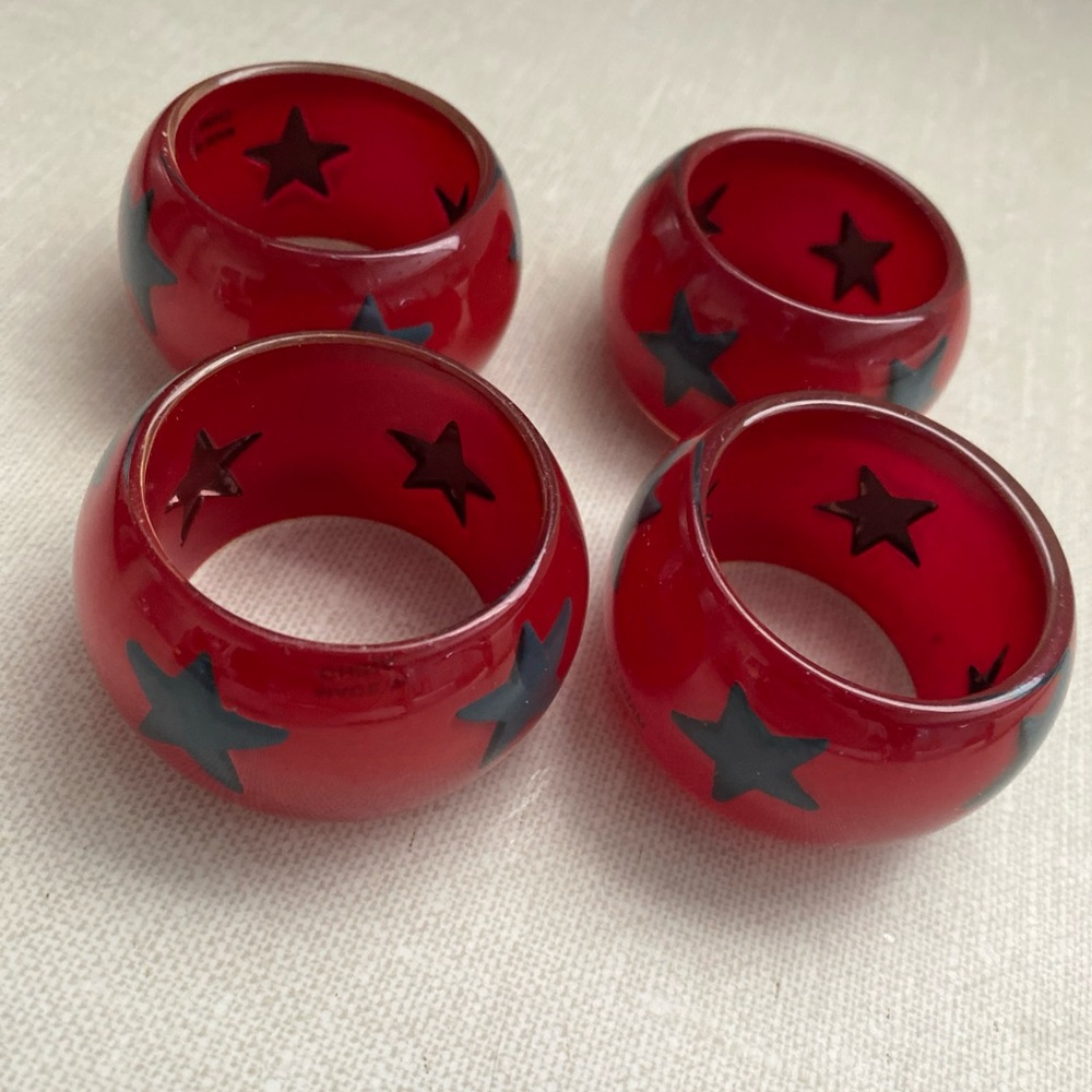 Vintage Red Blue Star Patriotic Napkin Rings Set Of 4 Plastic